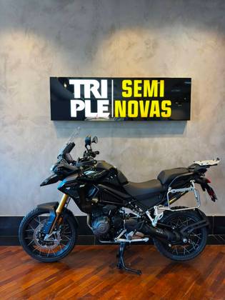 TRIUMPH TIGER 1200 BLACK EDITION TRIUMPH TIGER 1200 BLACK EDITION